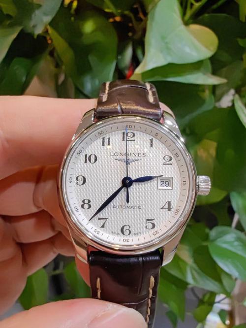 How to distinguish genuine and fake Longines watches