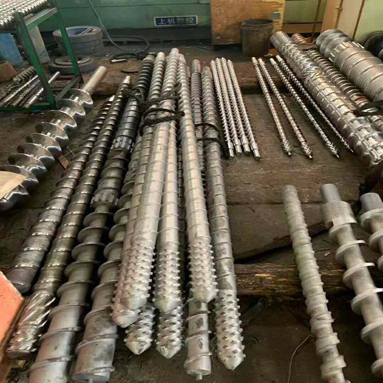 The manufacturer supplies the screw tube of the extruder, blow film machine, and screw material pipe