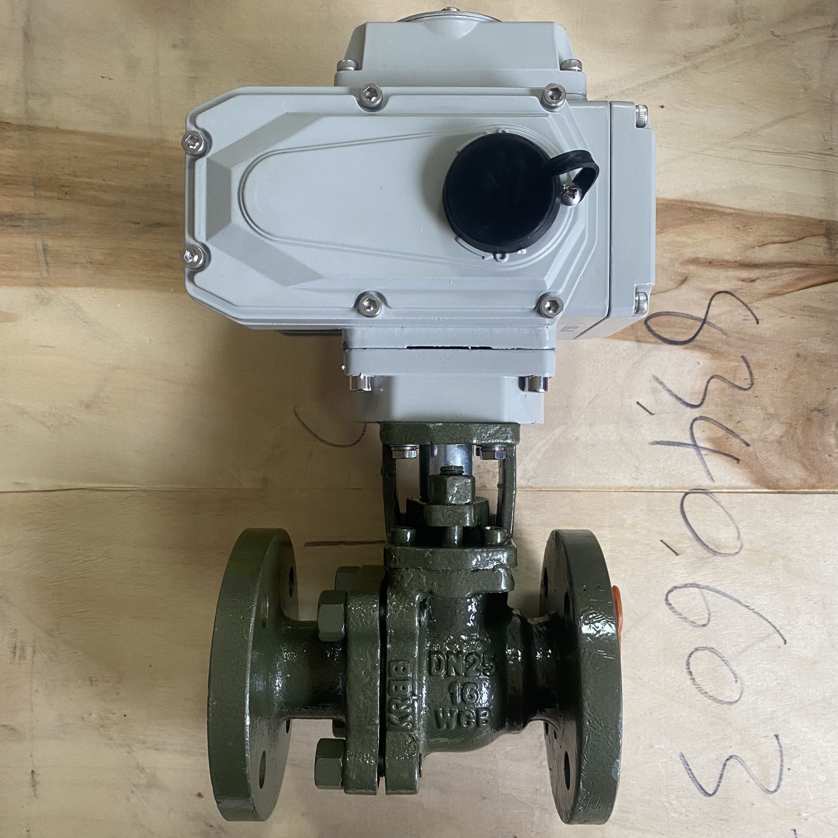 Q941F46-16C electric fluorine lined flange ball valve DN15 20 25 32 40 50 65 80 100 125 150 200 250