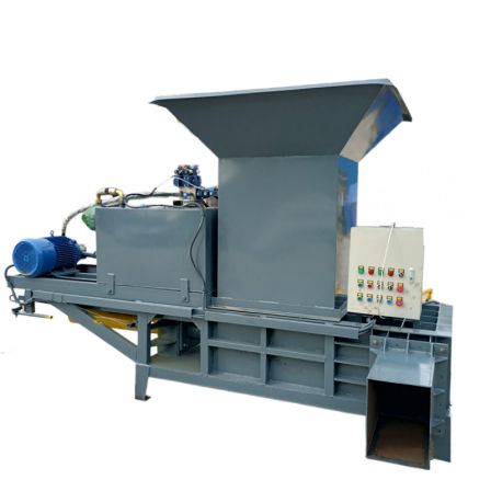 New type of green storage feed chunking machine, automatic feeding of wheat straw, green grass material