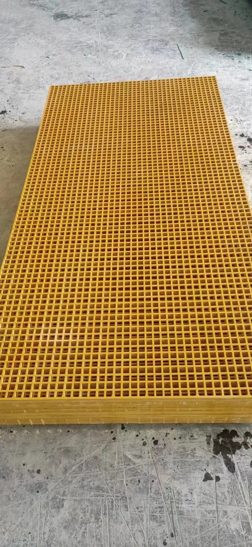 Fiberglass grating grid plate manufacturer provides support for customization