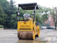 New Brand Mini 3.5 Tons Road Roller with High Pressure Water Pump  Sprinkler System