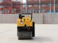 0.6 Tons Small Hydraulic Walking Behind Vibrating Cheap Road Roller