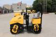 Lutong 1t Light Vibratory Double Road Rollers Ltc301