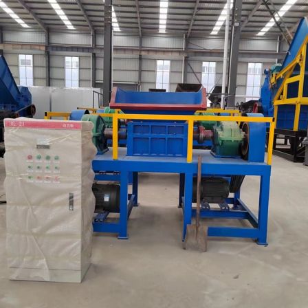 Xinli Heavy Industry Dual Axis Shredder Tires, Clothes, Old Household Appliances Shredding
