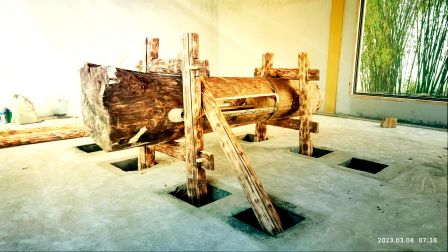 AncientMethod Oil Press: AncientTraditional Wooden Wedge Type Squeezing Oil tenon and tenon Structure