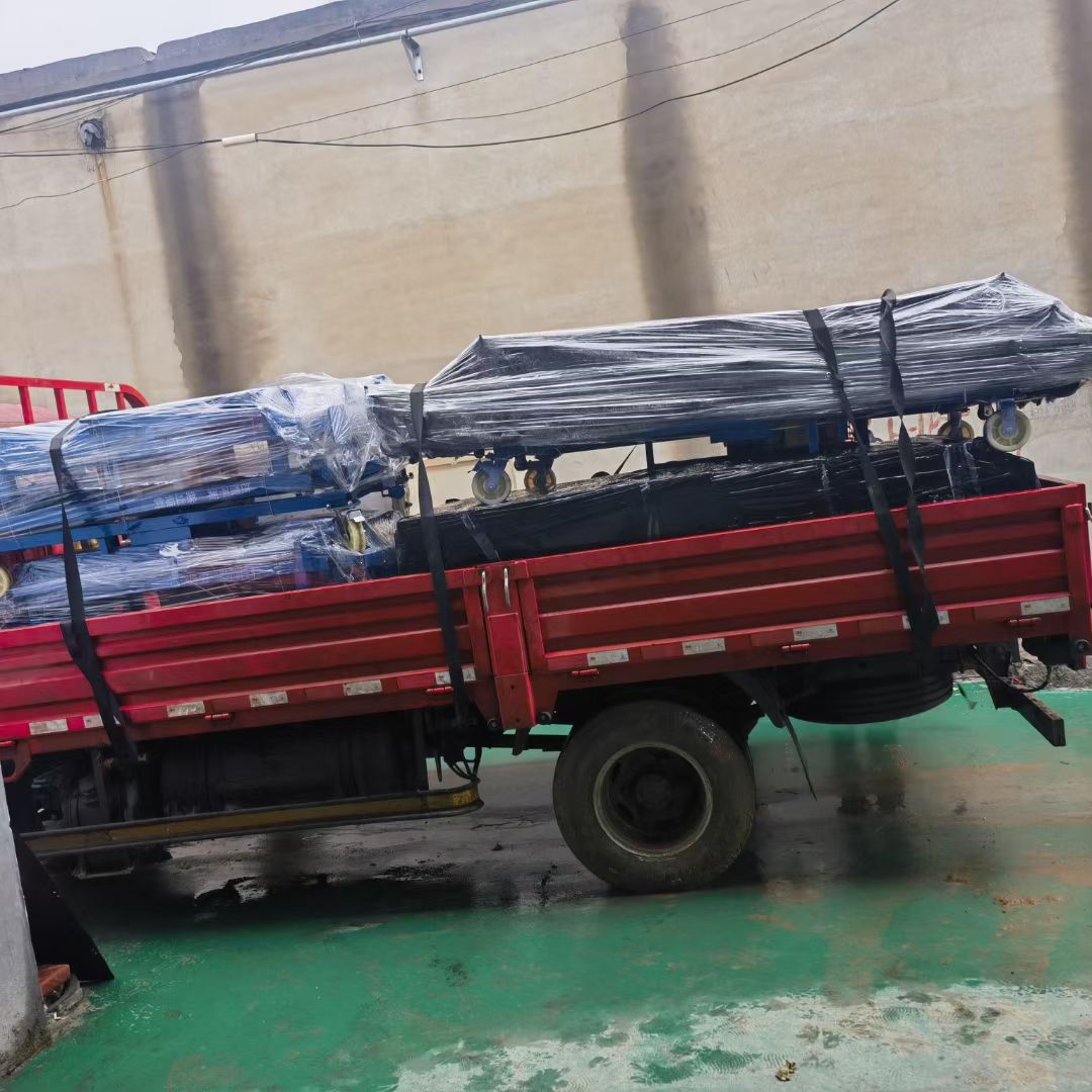 Mobile Electric Scaffolding 2~8m Load 300kg for home building Customize