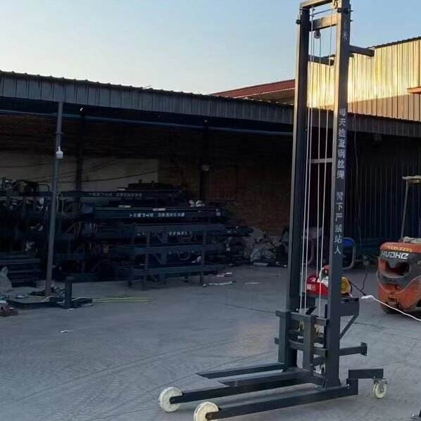 Custom Automatic 300kg Electric Stacker Mini Hydraulic Forklift Bricks Lift length 3-6M