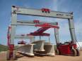 length 30m and width 4.5m steel plate will lift by Mobile gantry crane
