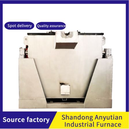 Small industrial natural gas melting furnace automatic discharging scrap copper and scrap iron smelting equipment