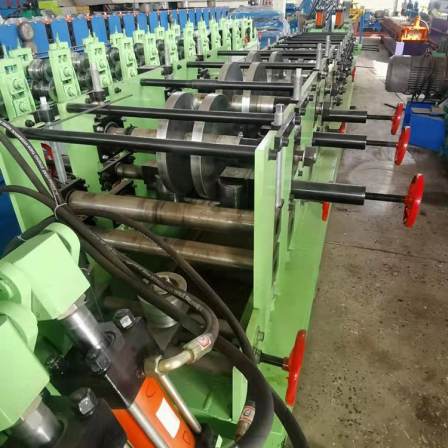 Supply of C-type steel purlin machine, C-type rack column equipment, steel structure processing equipment