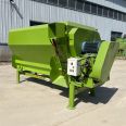 Cattle farm feed mixer electric double shaft screw mixer Silage soybean meal mixer