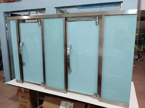 Toilet partition wall, 304 stainless steel glass partition door, waterproof and moisture-proof material