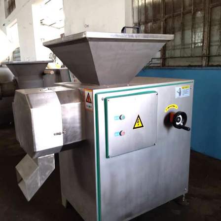 Dingguan Stainless Steel Large Meat Mud Mill Biotechnology Equipment Seasoning Material Grinding Machine