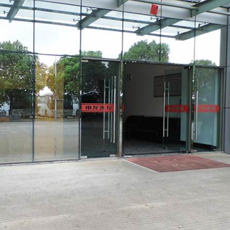 Zhonghuai Door Industry's automatic glass door with curved induction for entering the hospital gate is easy to install and supports customization