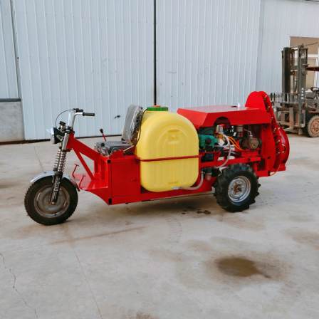 Wind driven disinfection and sterilization truck Three wheeled self-propelled sprayer Orchard remote insecticide spraying truck