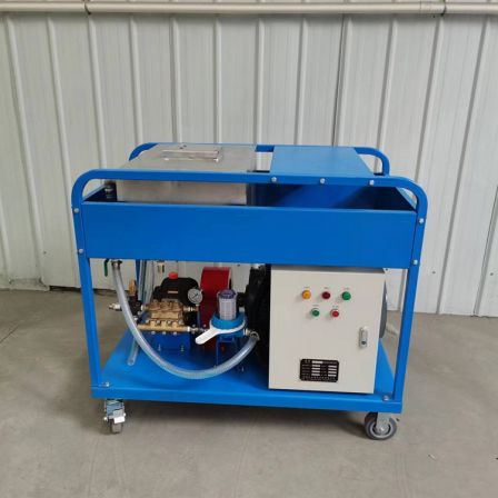 Water sandblasting rust removal high-pressure cleaning machine, casting sand cleaning equipment, industrial pipeline dredging machine