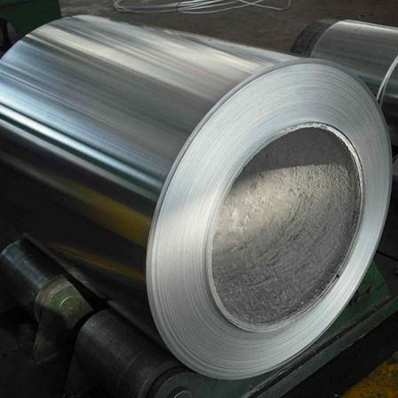 The roll manufacturer is specialized in supplying aluminum oxide plate with aluminum skin, Roller shutter, aluminum roll, long-term spot embossed aluminum foil