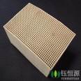 Supply of ceramic heat accumulator Cordierite honeycomb ceramic heat accumulator catalyst carrier