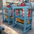 The structure of the bread brick machine Yushun small 4-15 cement concrete brick making machine is reasonable, easy to operate and maintain