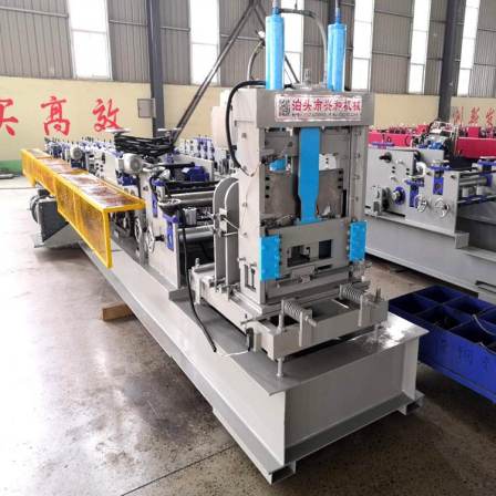Fully automatic C-type purlin machine, color steel 80-300, one key replacement, C-type steel machine equipment, CNC cold bending forming equipment