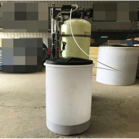 Integrated water softener with rack 4T/H continuous water supply for softened water system, one backup Fulac control head