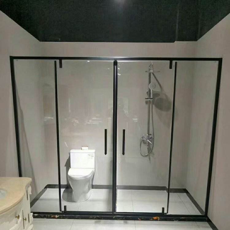 A simple shower room with a push-pull sliding sliding door and a straight shaped integrated bathroom