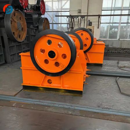 Mining building materials jaw type rock crusher coarse stone crusher 69 jaw type crushing machine