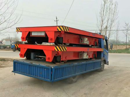 Sliding contact line power supply trolley electric flat car AGV trackless handling flat car conveying trolley