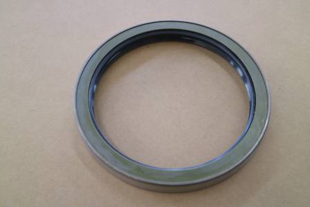 Excavator PC220-8 Rotary Vertical Shaft Oil Seal 20Y-26-22420 706-7E-11280