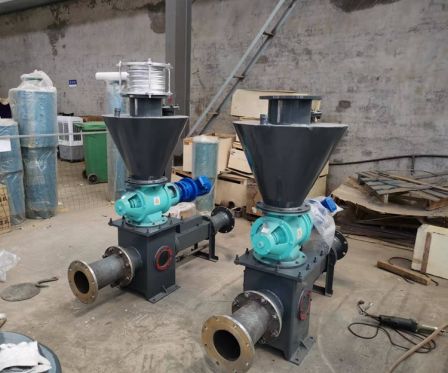 Pneumatic conveying equipment for power plants - Jet pumps for closed and dust-free conveying - Sealing pumps for peak load materials - Simple operation