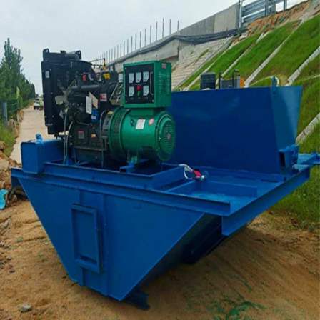 Hydraulic channel sliding formwork machine, cast-in-place concrete equipment, self-propelled channel forming machine