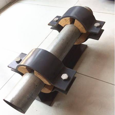 J8 type Korean pine cold insulation pipe holder impregnated with asphalt anti-corrosion and cold insulation high-density polyurethane pipe holder
