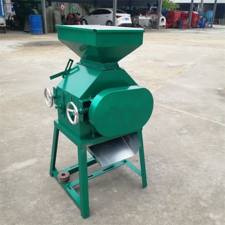 Soybean flattening machine, wire drawing roller, grain extrusion machine, wheat flattening machine in stock