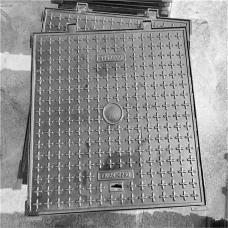 400 * 500 ductile iron manhole cover Square cast iron manhole cover available in stock for customization of other specifications