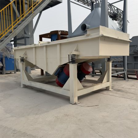 Linear vibrating screen, fracturing sand, dry powder mortar grading equipment, wooden screen frame, convenient and fast replacement of screen mesh