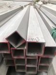 Manufacturer's stock 310s/06cr25ni20 stainless steel seamless square tube thick wall square tube non-standard square tube customized