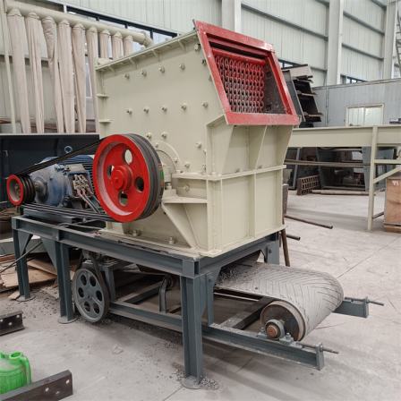 A mechanical 600 box crusher capable of crushing 50 cm stones into 12 13 stones