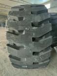 Steel wire engineering tire 650/65R25 750/65R25 29.5R25 33/65R33 2100R25 2400R25