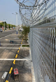 Steel plate mesh guardrail, thickened expansion mesh, isolation fence, hot-dip galvanized hexagonal punching mesh