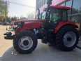 Dongfanghong LN2004 tractor has a six cylinder turbocharged engine and a 16+8 shuttle gear for more convenience