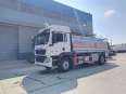 CNHTC Haowo TX5 single axle 10 ton fuel tanker 11 ton oil tanker 250 horsepower