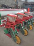 New Type of Suspended Zero Tillage and Fertilization Four Wheel Tractor for Soybean Seeding and Spot Seeding