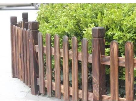 Garden lawn, anti-corrosion wood railing, small fence, yard decoration, yard partition, outdoor fence