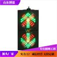 Solar powered mobile traffic lights with adjustable traffic lights Temporary warning lights at school driving school intersections