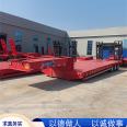 Large low flatbed semi-trailer with stable grip of 17.5 meters, stable and lightweight flatbed trailer