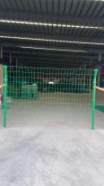 Yining Bilateral Wire Fence 1.8-meter-high Green Wire Fence Frame Protection Fence Surrounded by Mountain Enclosures