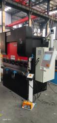 Aiya Small Dual Servo CNC Bending Machine 63t 1600 Angle Programming Continuous Multi step Bending