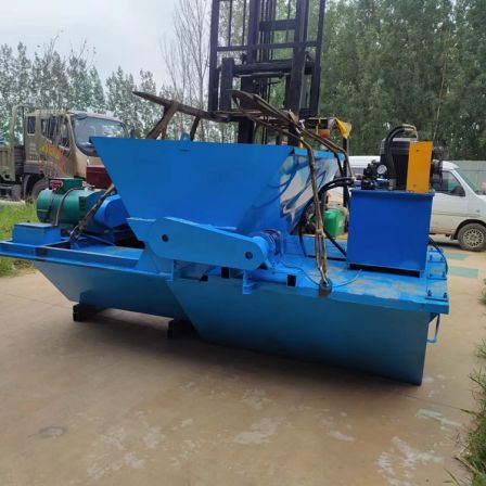 Side ditch sliding formwork machine, channel lining cast-in-place machine, drainage ditch channel forming machine