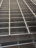 Pressure welded steel grating, pressure welded steel grating, irregular spot welded grid plate